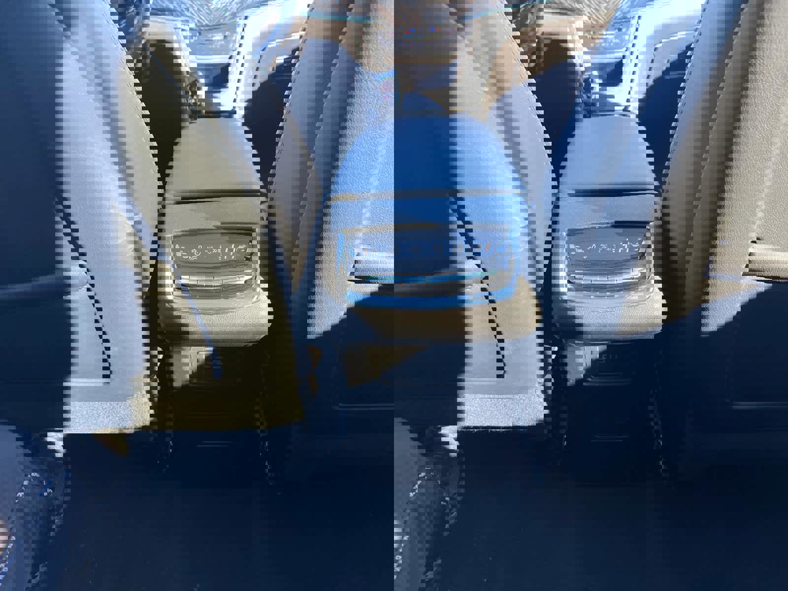 Certified 2025 Cadillac XT6 Premium Luxury image 34