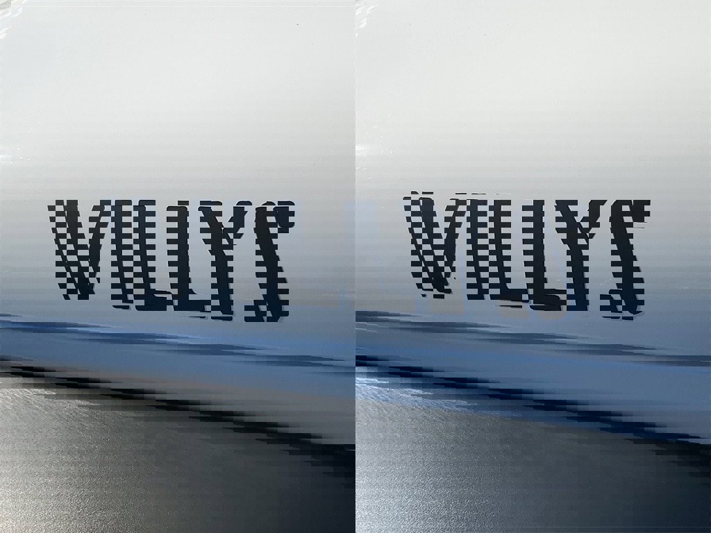 Used 2023 Jeep Wrangler Willys image 30