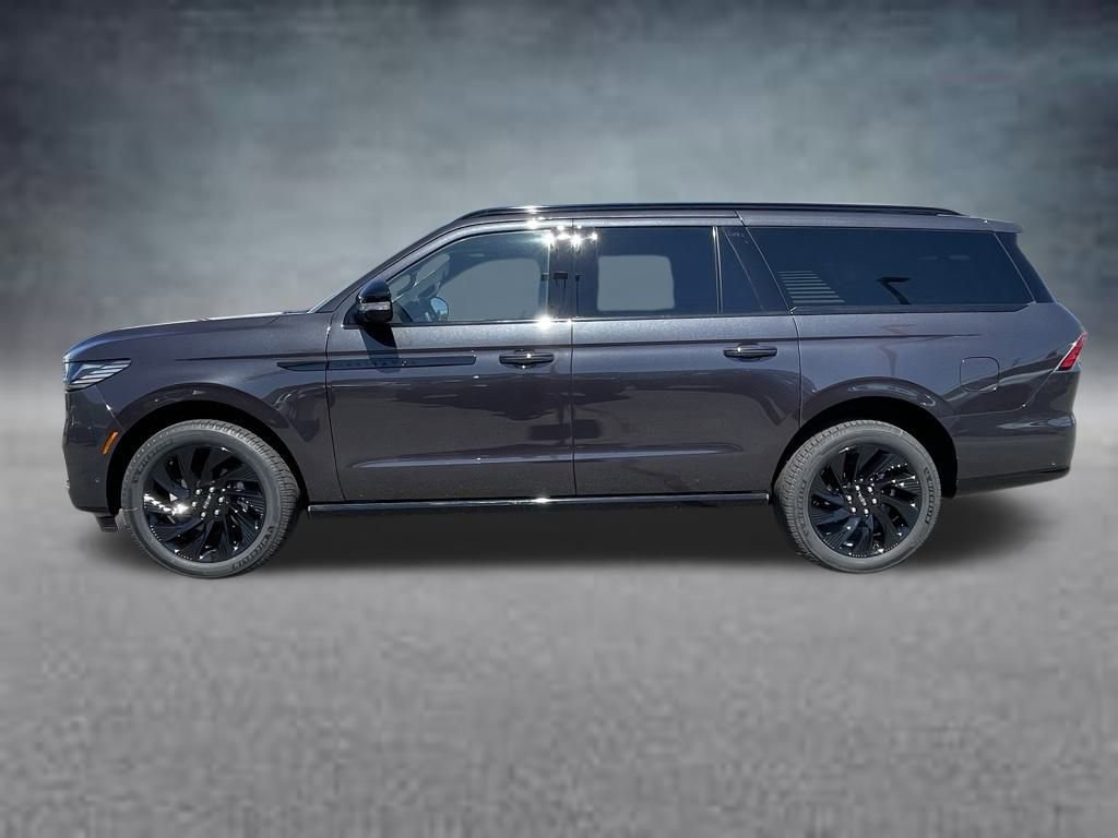 New 2025 Lincoln Navigator L Reserve w/ Jet Appearance Package video 2