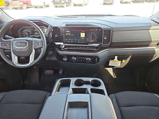 Used 2024 GMC Sierra 1500 Elevation w/ LPO, Elevation Black Package image 11