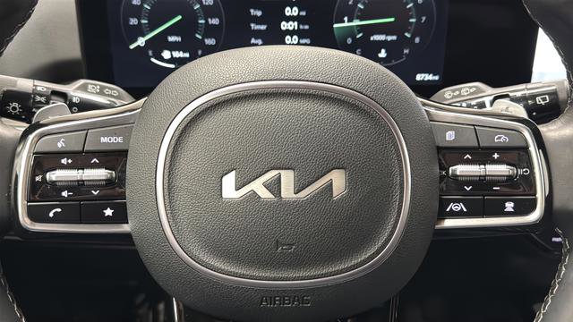 Used 2024 Kia Sorento SX Prestige AWD/4WD image 16