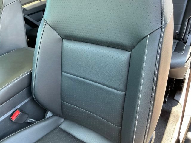 Certified 2023 Volkswagen Atlas SEL R-Line AWD/4WD image 15