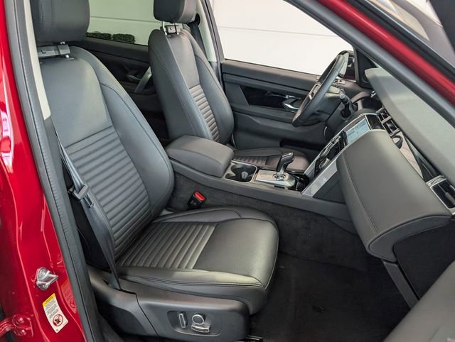 Used 2023 Land Rover Discovery Sport S image 15