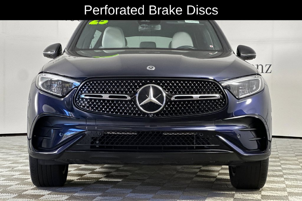 Used 2023 Mercedes-Benz GLC 300 4MATIC image 11