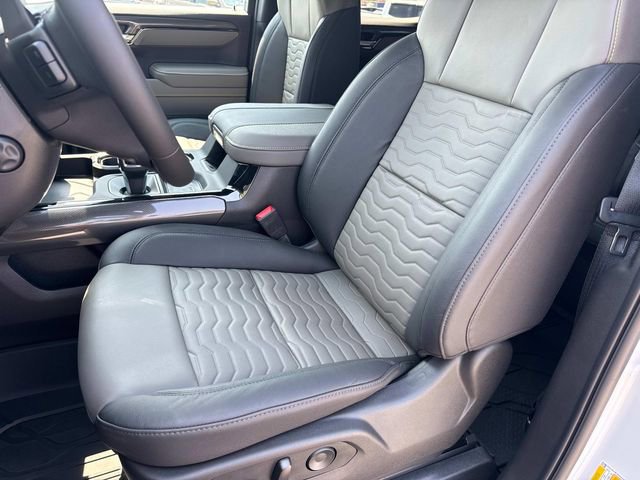 New 2025 Chevrolet Silverado 1500 ZR2 w/ Technology Package image 26