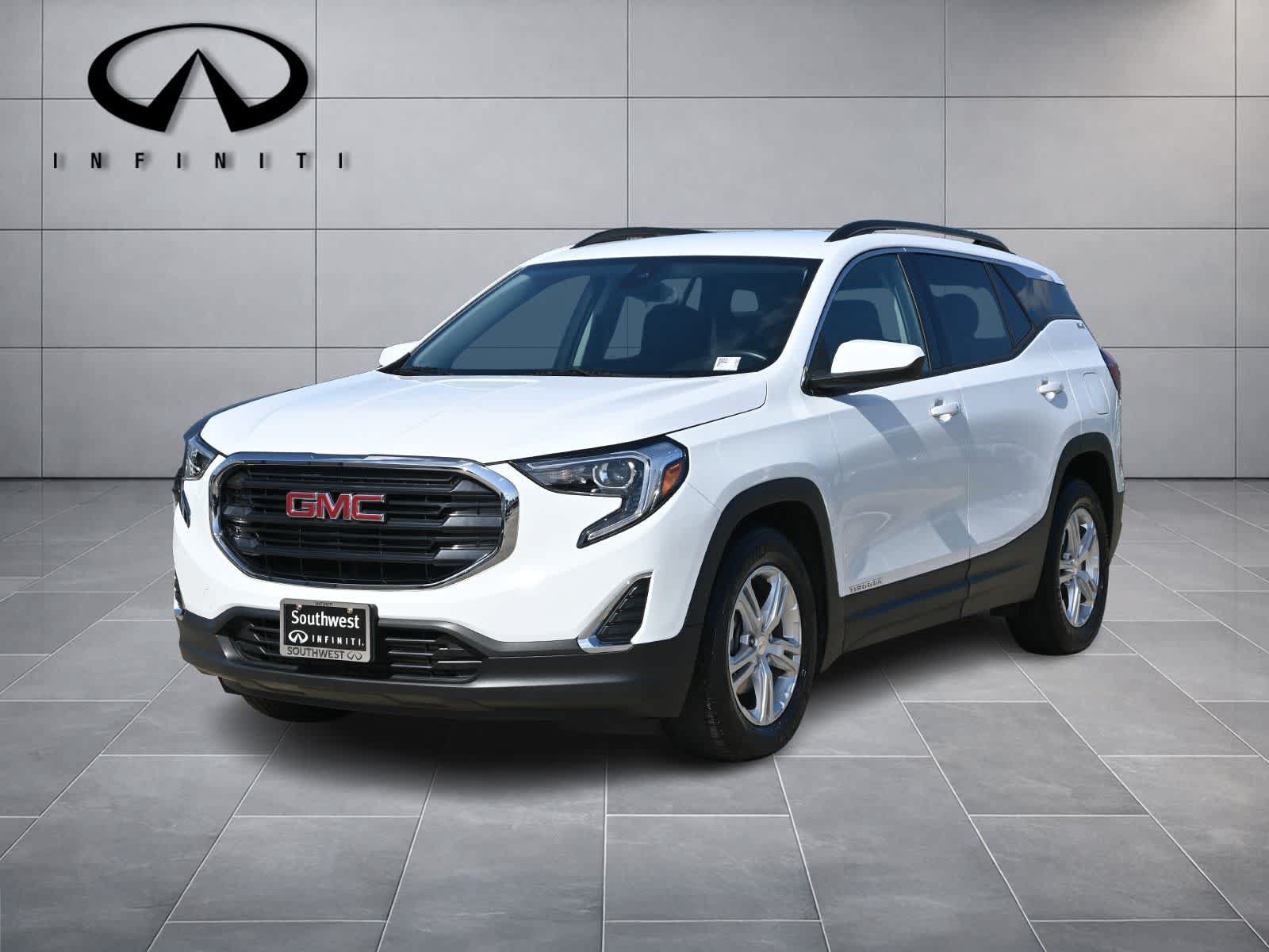 Used 2020 GMC Terrain SLE w/ Driver Convenience Package FWD image 1