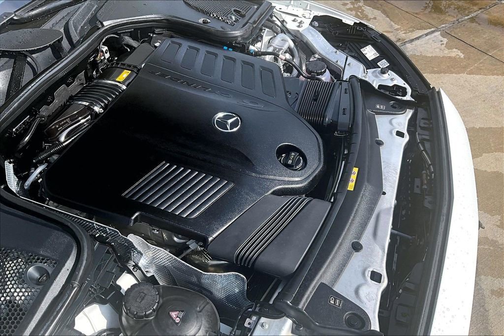 Used 2021 Mercedes-Benz E 450 4MATIC Cabriolet image 45