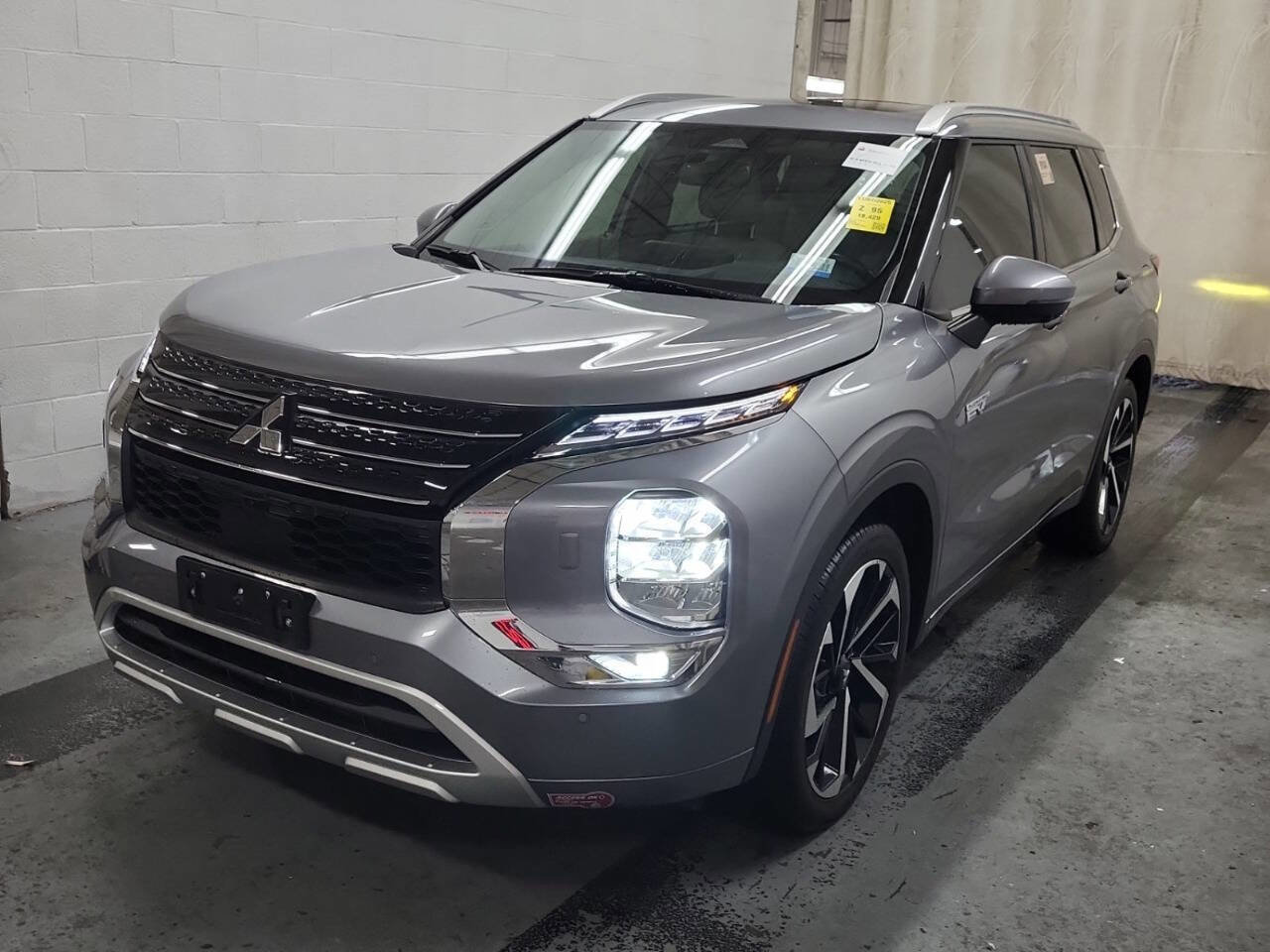 Used 2023 Mitsubishi Outlander SEL