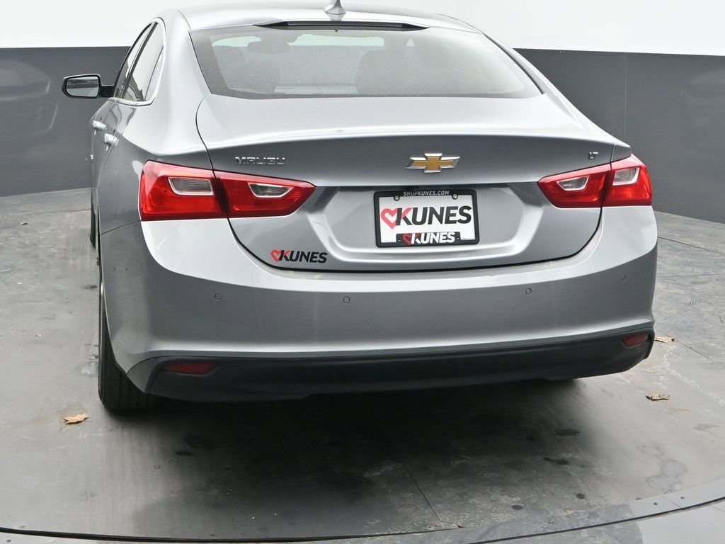 Used 2024 Chevrolet Malibu LT image 3