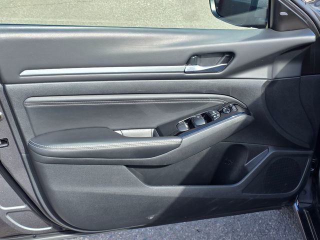Used 2023 Nissan Altima 2.5 SV image 25
