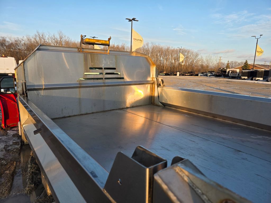 Used 2019 Ford F550 4x4 Regular Cab Super Duty image 19