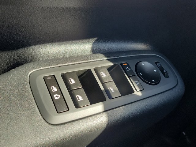 New 2026 Hyundai Santa Fe SE FWD image 17