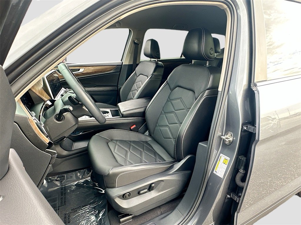 Used 2024 Volkswagen Atlas SE image 20