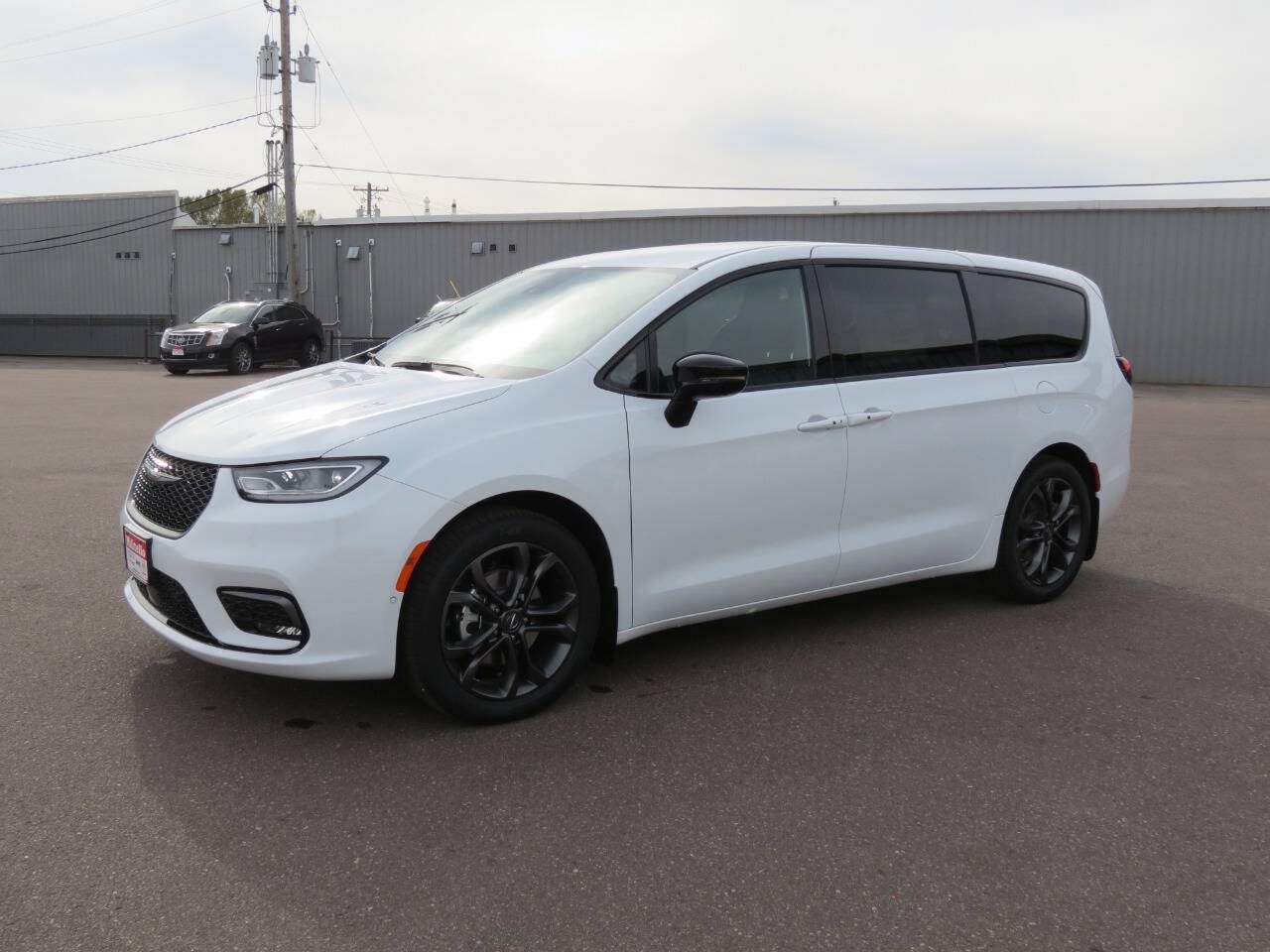 New 2026 Chrysler Pacifica Select FWD image 7
