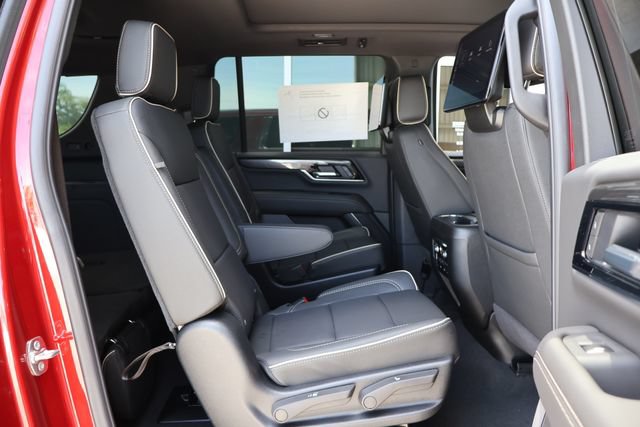 New 2026 GMC Yukon XL Elevation w/ Elevation Premium Package RWD image 23