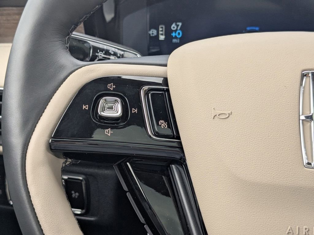 New 2026 Lincoln Corsair Grand Touring image 27