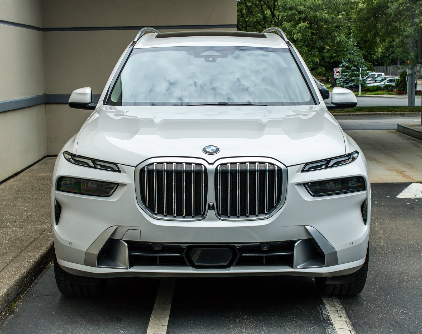 Used 2024 BMW X7 xDrive40i AWD/4WD video 2