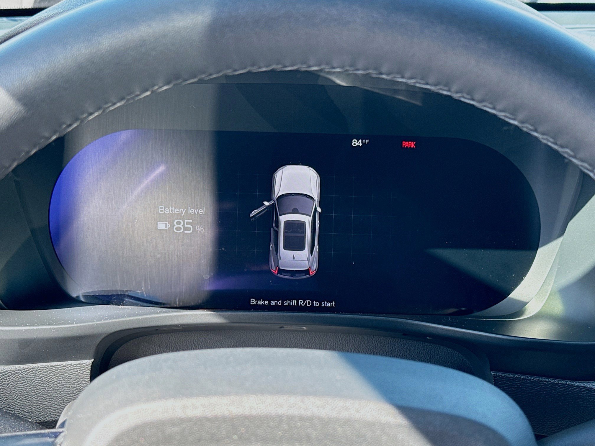 Used 2024 Volvo XC40 Recharge Plus w/ Protection Package Premier image 9