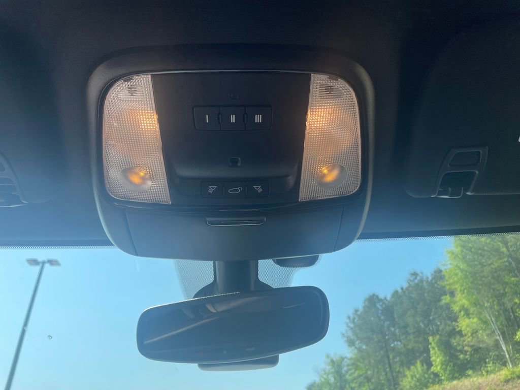 Used 2021 Dodge Durango R/T w/ Blacktop Package image 19