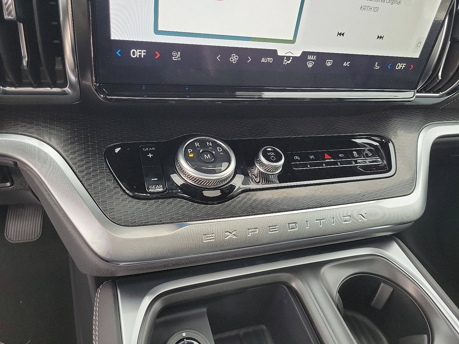 New 2026 Ford Expedition Max Platinum AWD/4WD image 9