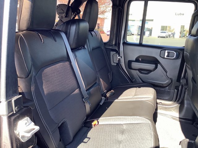 Used 2023 Jeep Wrangler Sport S image 33