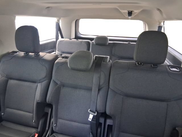 Used 2025 Ford Expedition Max Active AWD/4WD image 16