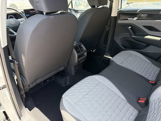 Certified 2025 Volkswagen Tiguan S AWD/4WD image 10