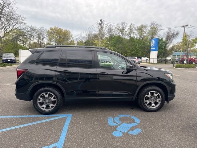 Certified 2023 Honda Passport TrailSport image 9