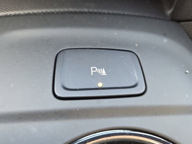 Used 2023 Chevrolet Equinox RS image 8