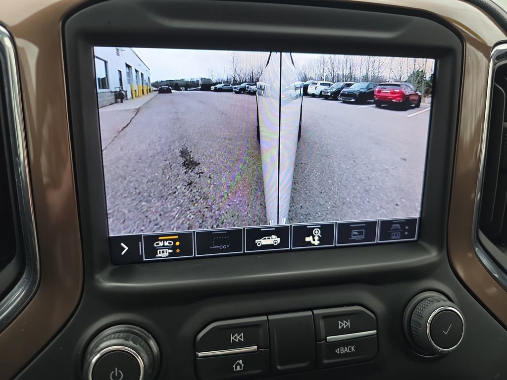 Used 2022 Chevrolet Silverado 3500 High Country w/ Z71 Off-Road Package image 24