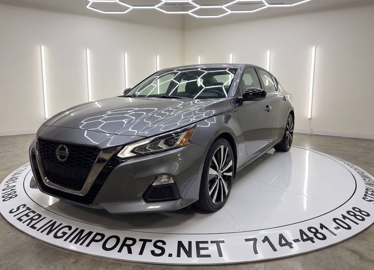 Used 2021 Nissan Altima 2.5 SR FWD image 1
