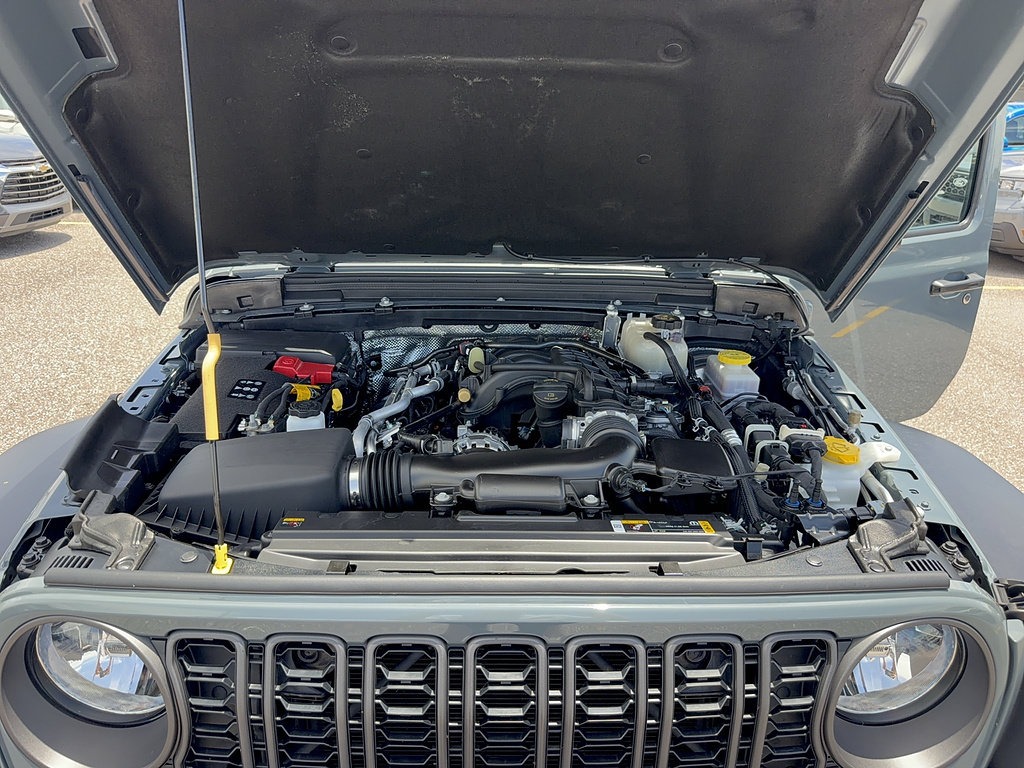 Used 2024 Jeep Wrangler Unlimited Sport AWD/4WD image 34