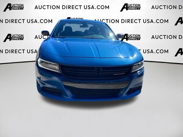 Used 2021 Dodge Charger SXT w/ Blacktop Package image 4