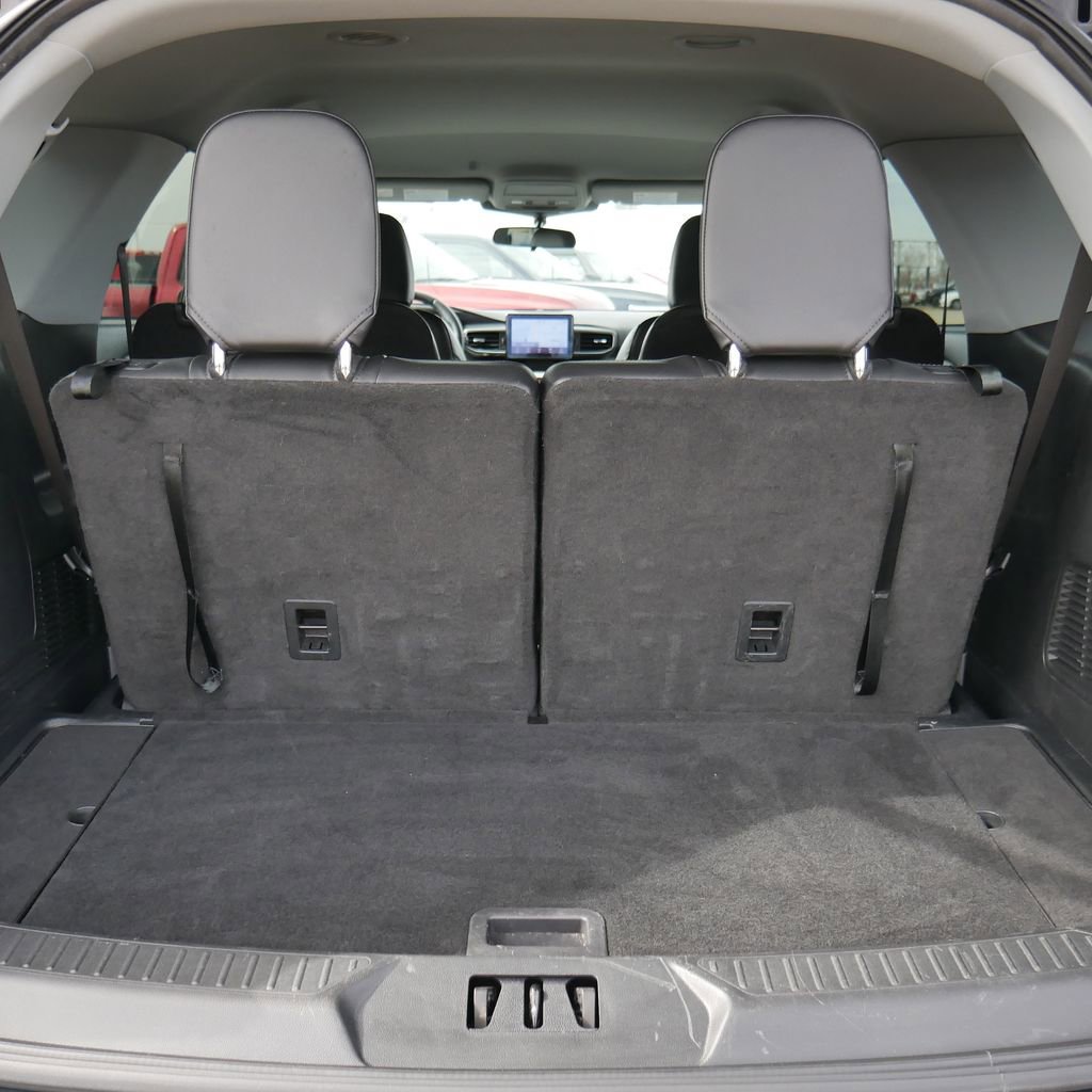 Used 2023 Ford Explorer XLT w/ Equipment Group 202A image 19