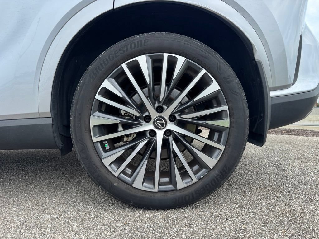 Used 2023 Lexus RX 350 Premium Plus w/ Accessory Package (Z1) FWD image 16