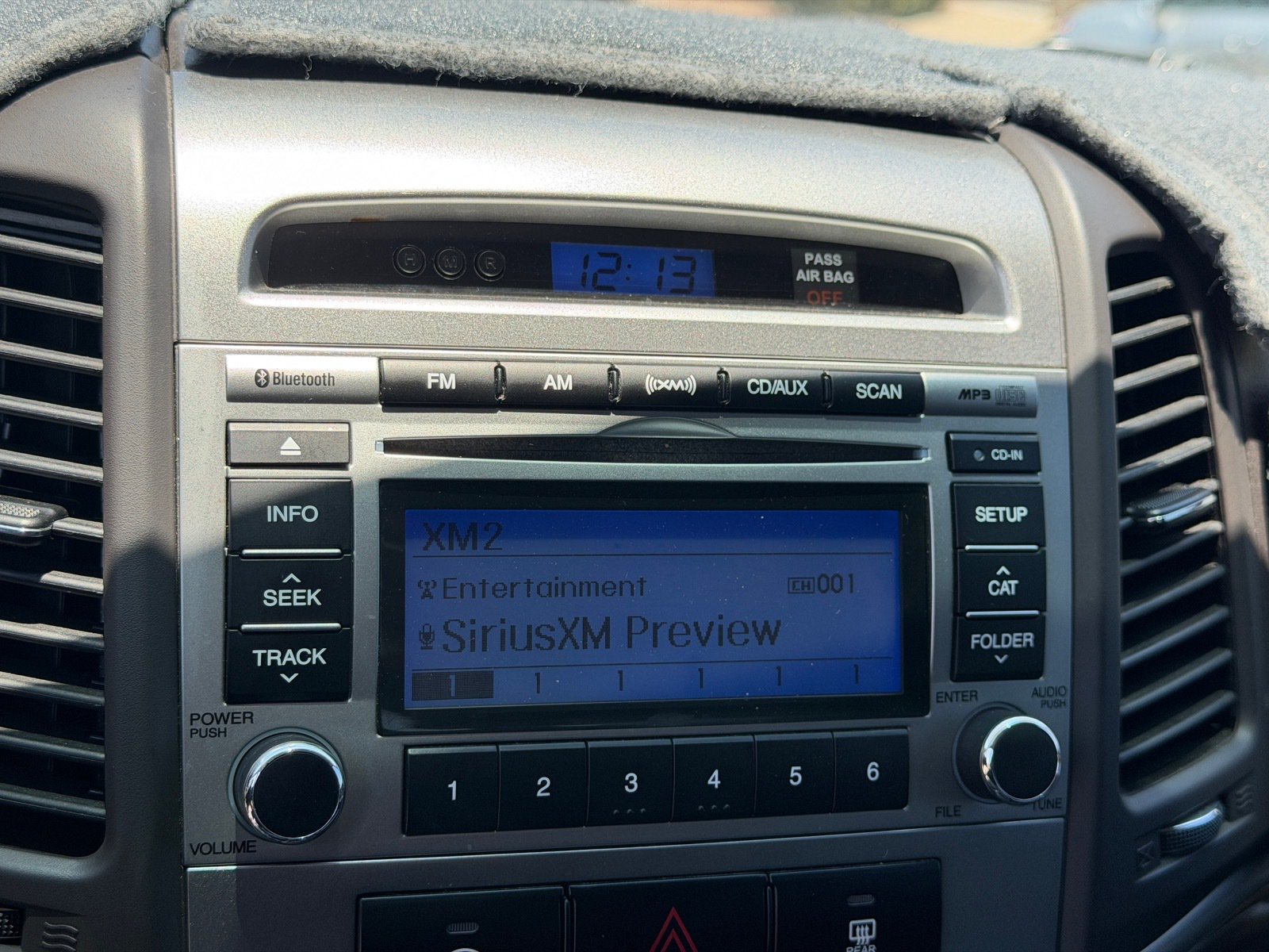 Used 2011 Hyundai Santa Fe SE FWD image 25