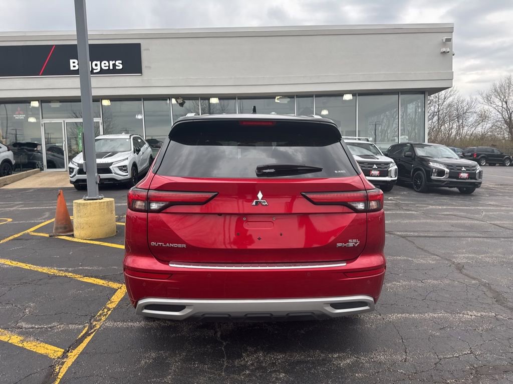 Used 2024 Mitsubishi Outlander SEL image 5