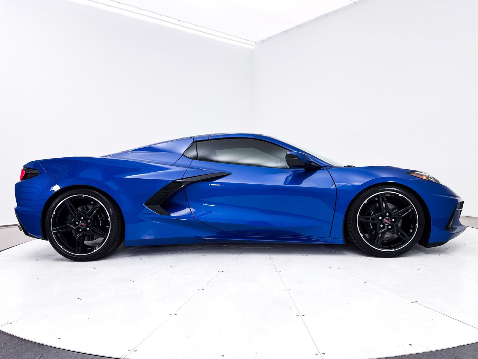 Used 2023 Chevrolet Corvette Stingray Preferred Conv RWD image 43
