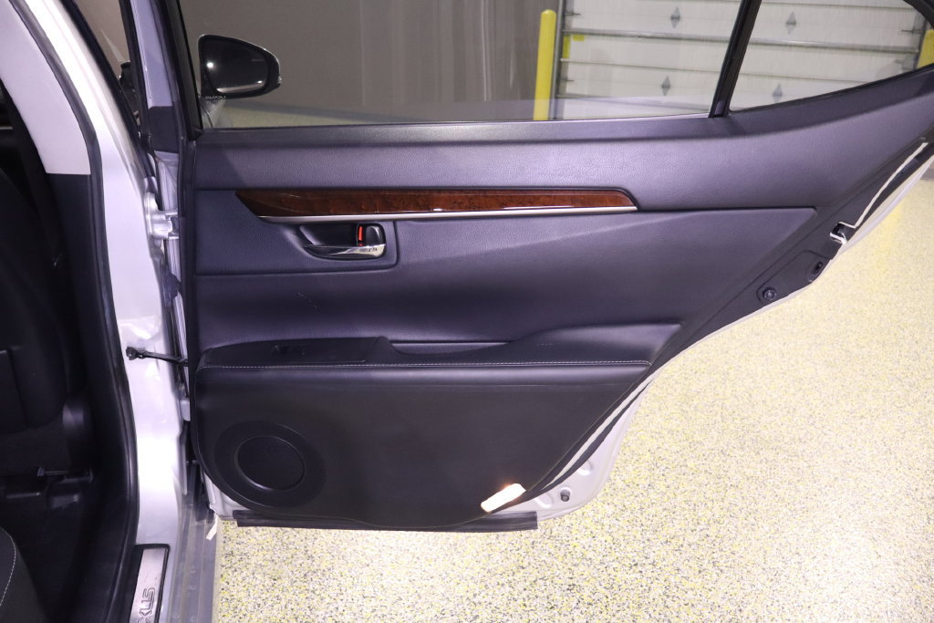 Used 2013 Lexus ES 350 w/ Premium Pkg FWD image 41