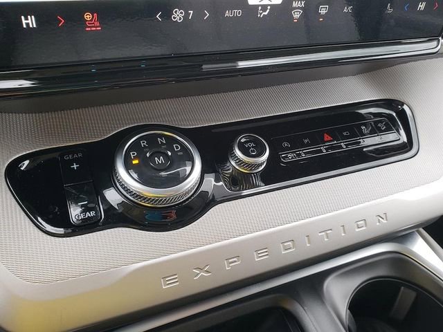 New 2025 Ford Expedition Max Active image 25