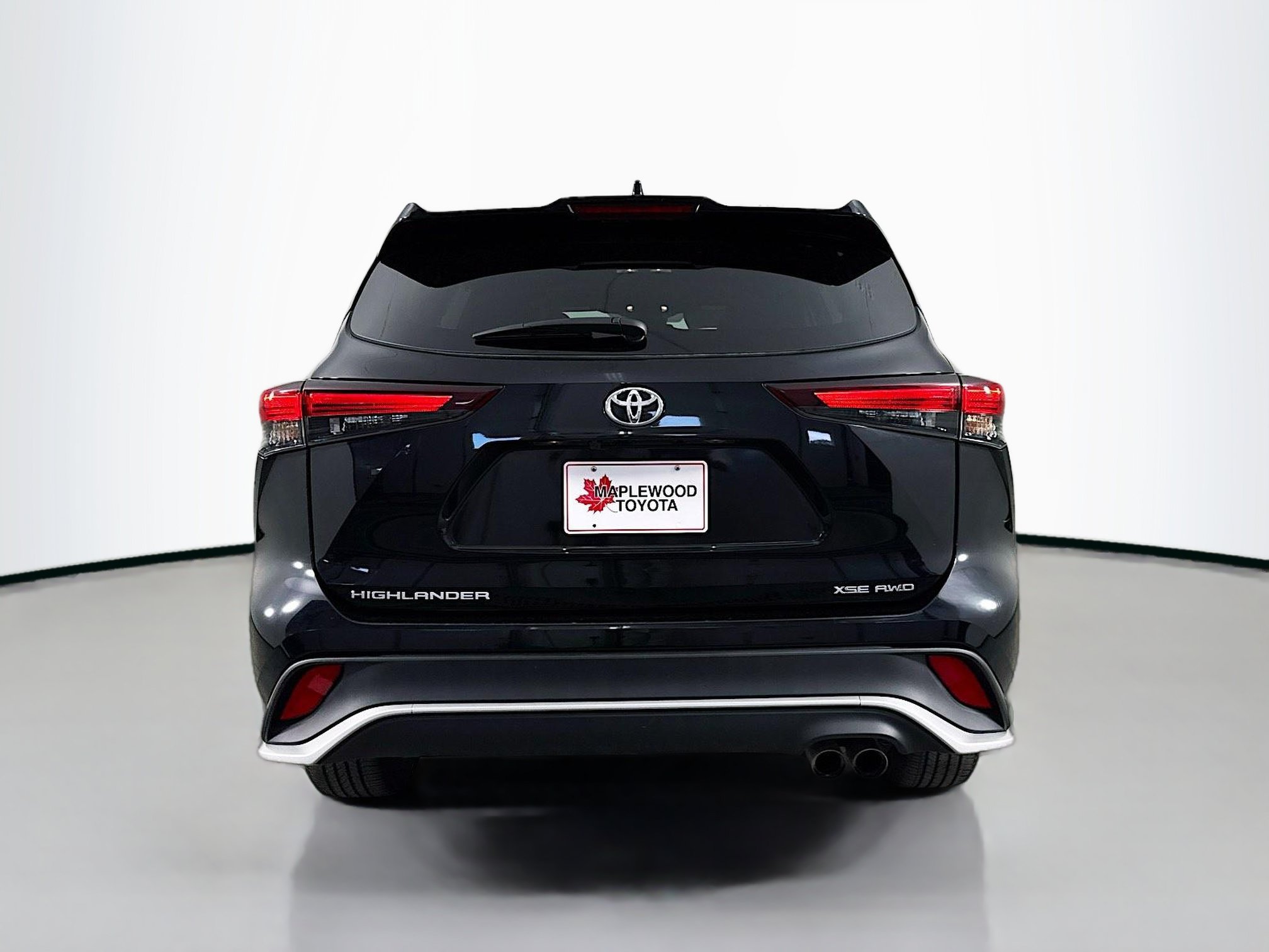Certified 2025 Toyota Highlander XSE AWD/4WD image 6