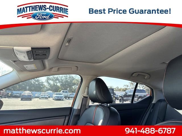 Used 2021 Nissan Sentra SR w/ SR Premium Package FWD image 11
