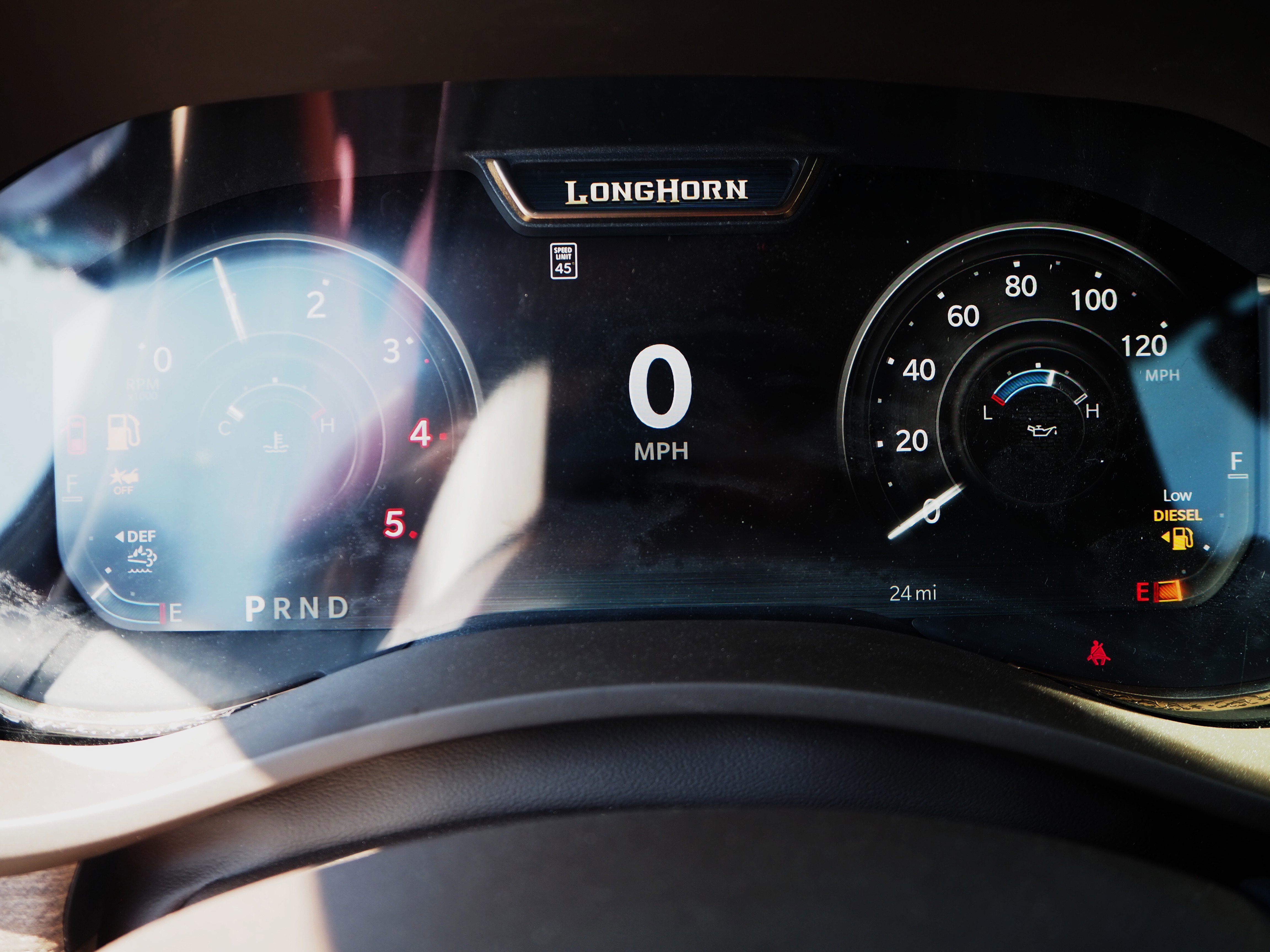 New 2025 RAM 2500 Limited AWD/4WD image 33