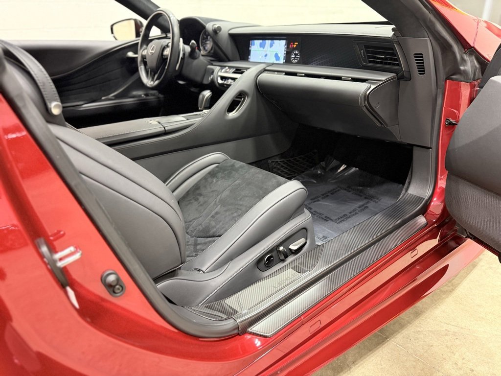 Used 2020 Lexus LC 500 Coupe w/ Performance Package image 28