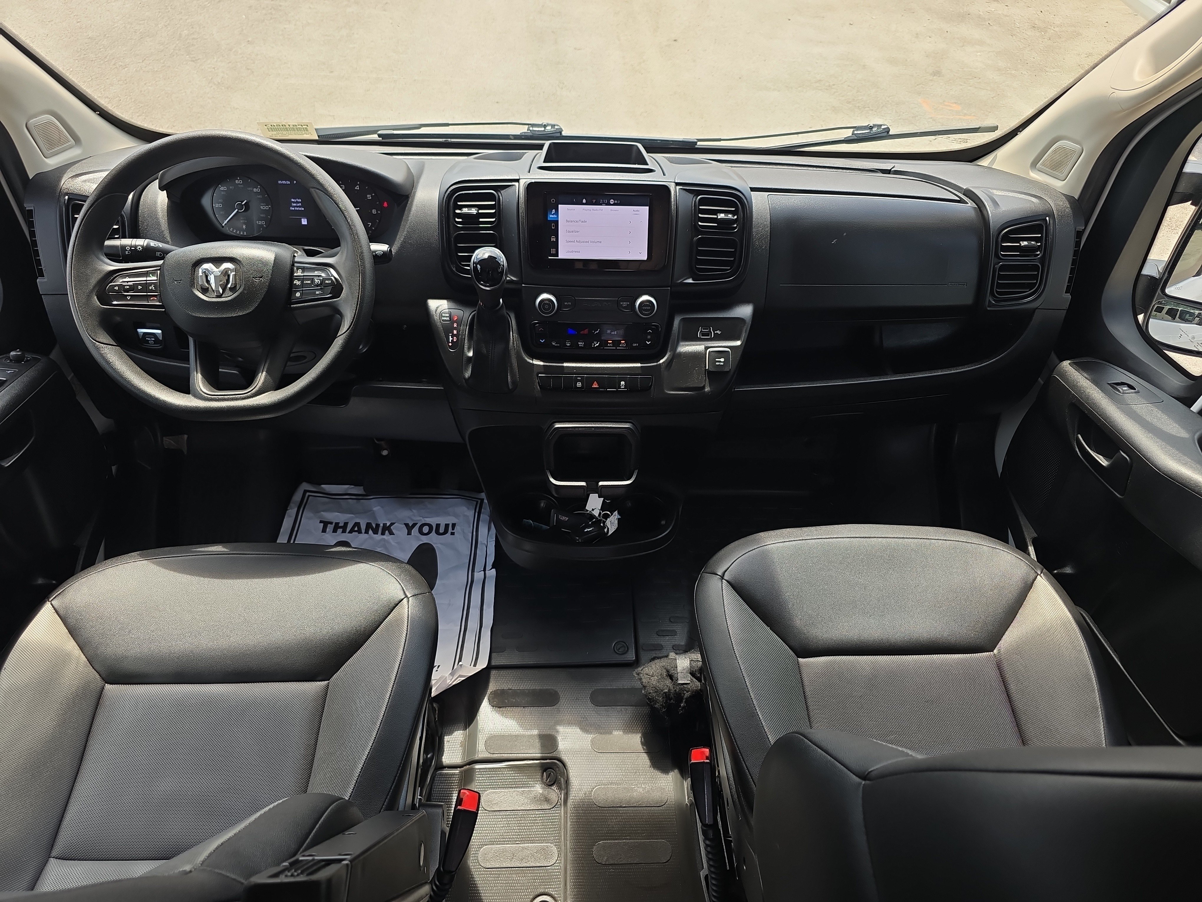 Used 2025 RAM ProMaster 2500 w/ Convenience Group FWD image 18