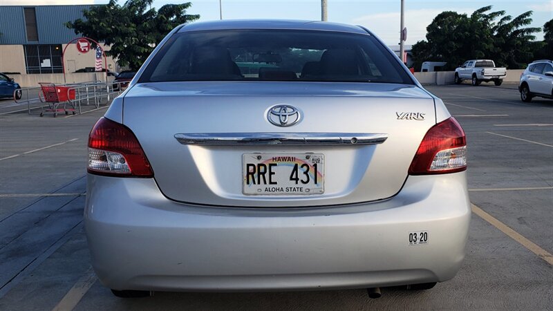 Used 2012 Toyota Yaris Sedan FWD image 8