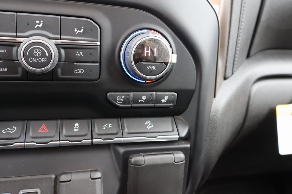 Used 2022 Chevrolet Silverado 3500 High Country w/ Safety Package II image 12