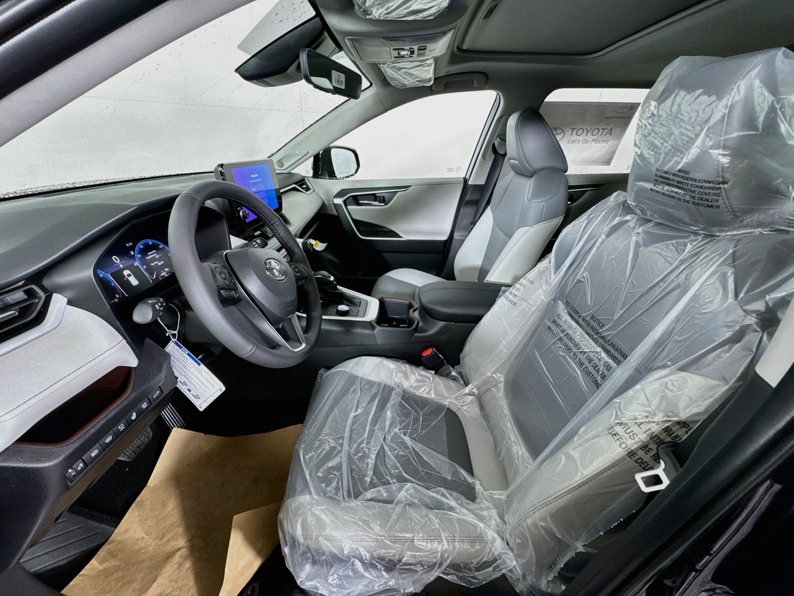 Certified 2025 Toyota RAV4 Limited w/ Advanced Technology Package AWD/4WD image 12