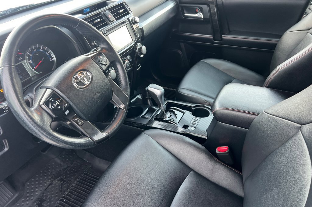 Used 2019 Toyota 4Runner TRD Off-Road Premium image 7