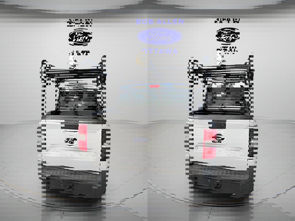 Used 2025 Ford Maverick XLT w/ Equipment Group 302A image 6